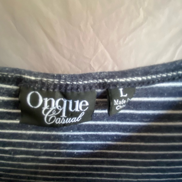 Adorable USA Pug Terrier top ! Ladies dog themed Large shirt - Picture 3 of 11